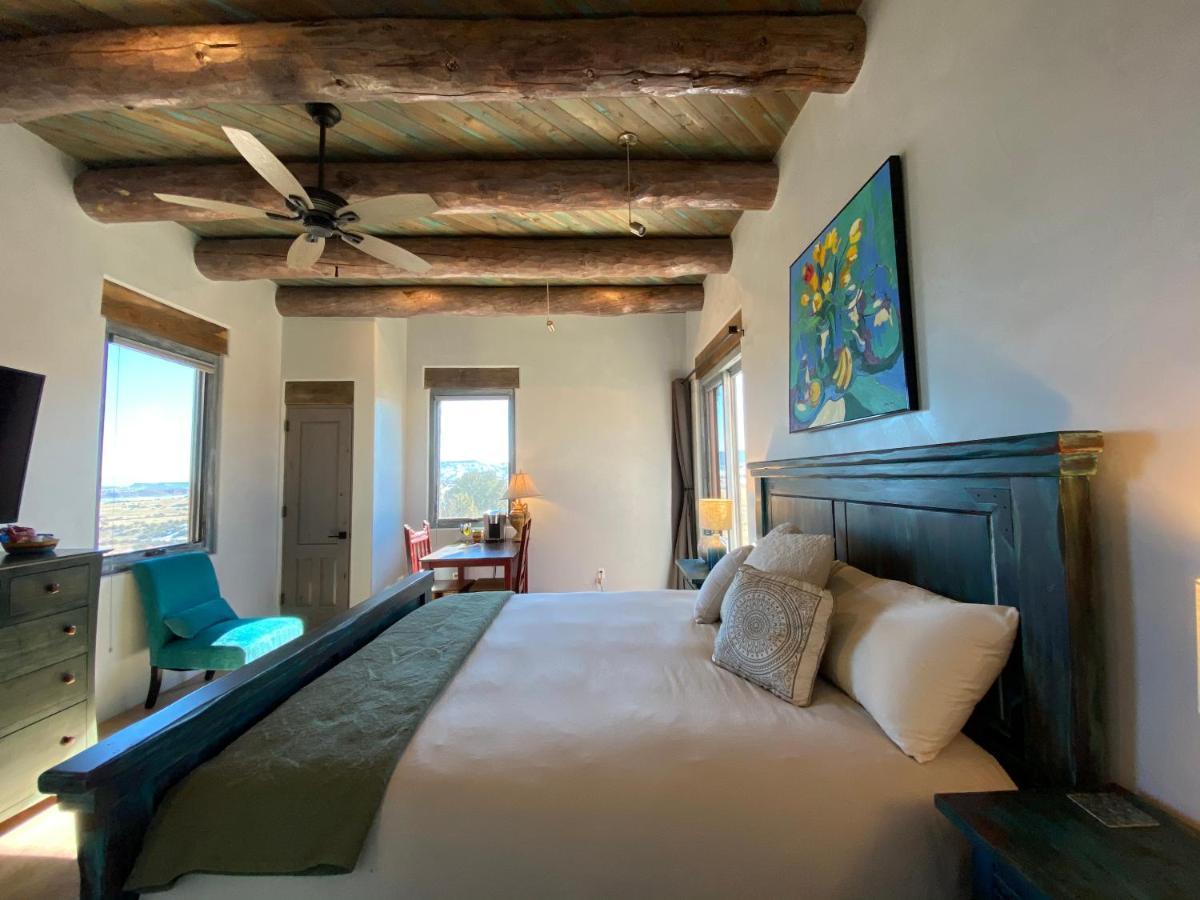The Grand Hacienda Inn With Breakfast Abiquiu Екстериор снимка
