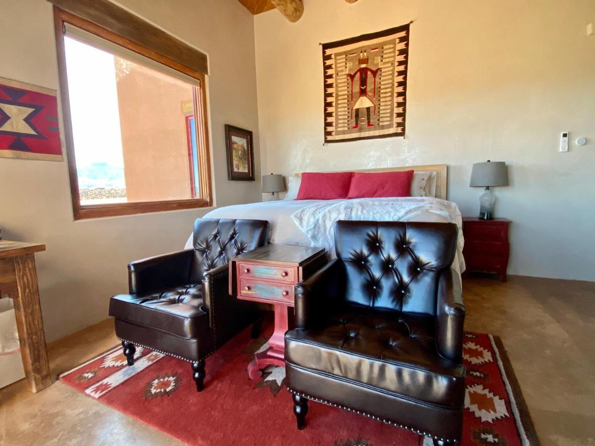 The Grand Hacienda Inn With Breakfast Abiquiu Екстериор снимка