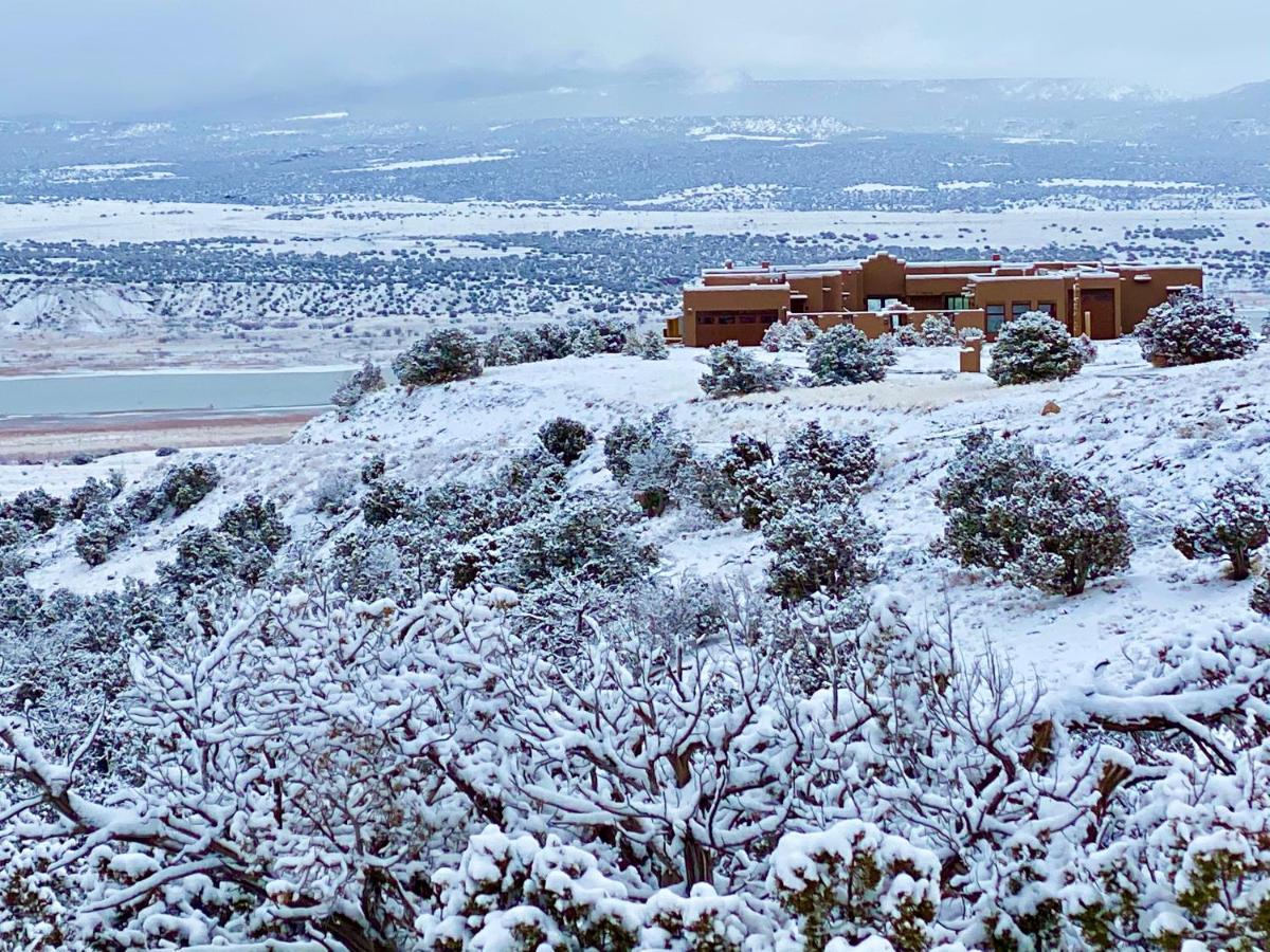 The Grand Hacienda Inn With Breakfast Abiquiu Екстериор снимка
