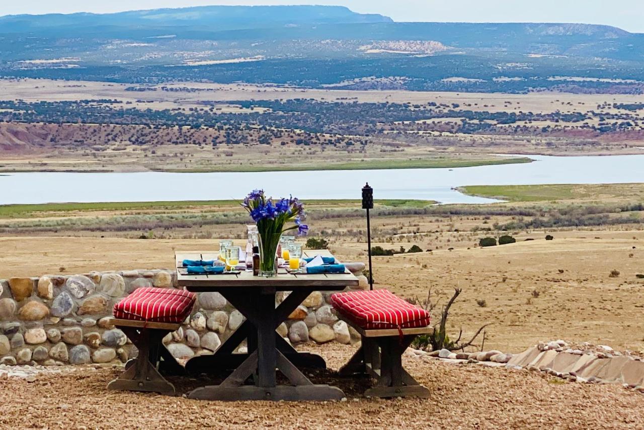 The Grand Hacienda Inn With Breakfast Abiquiu Екстериор снимка