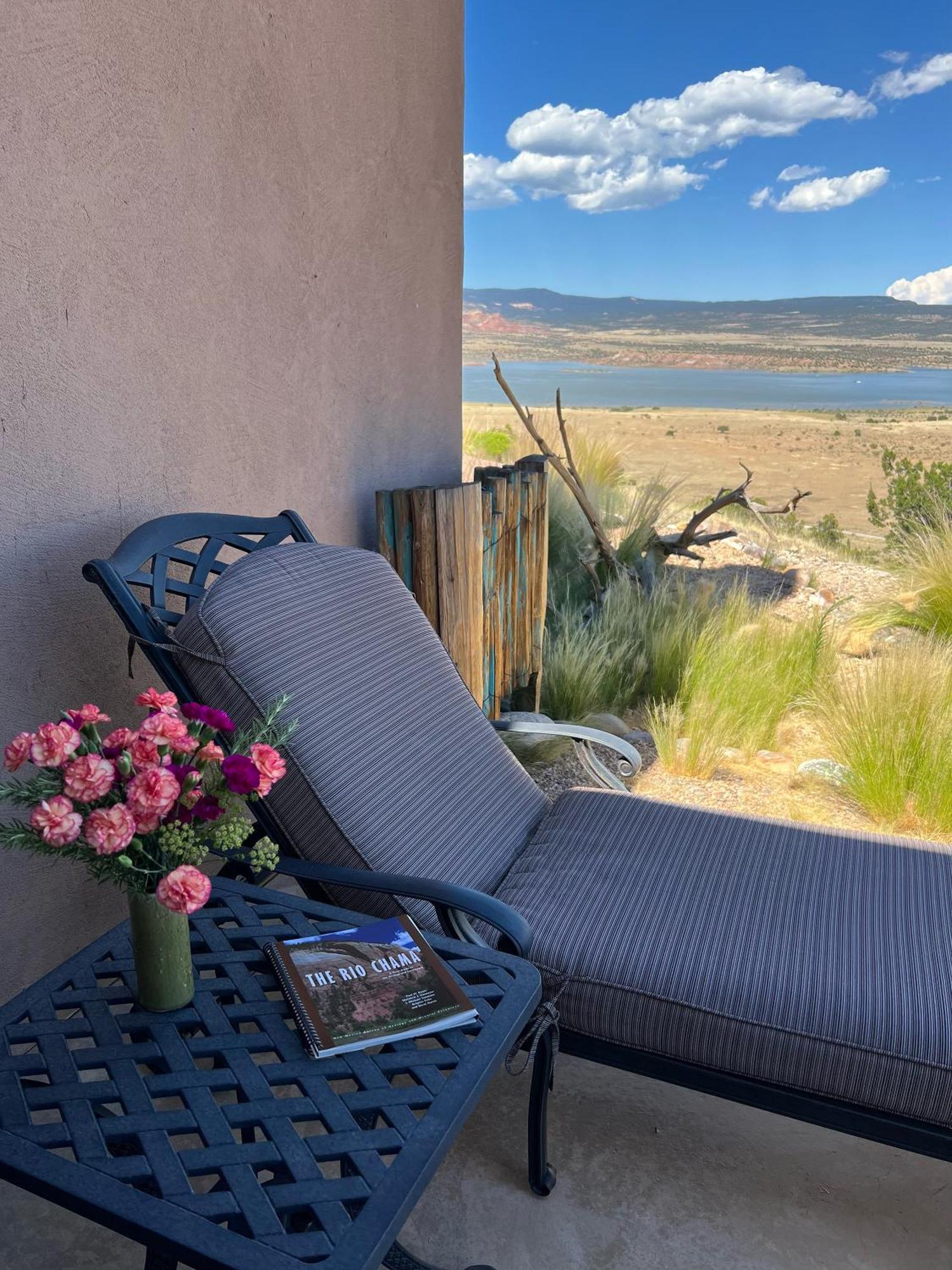 The Grand Hacienda Inn With Breakfast Abiquiu Екстериор снимка